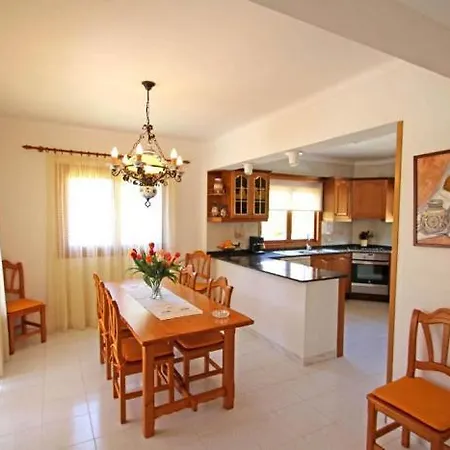 Capllonch Holiday home *