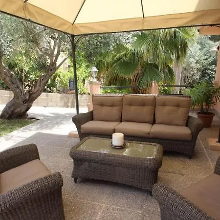 Holiday home Capllonch *