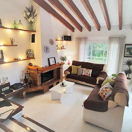 Holiday home Capllonch *