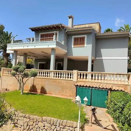Capllonch Holiday home